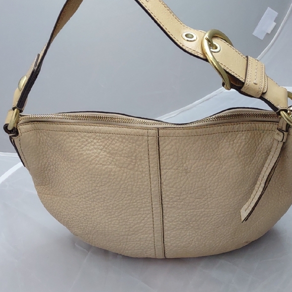 Coach Cream Textured Leather Hobo Bag - Picture 4 of 9